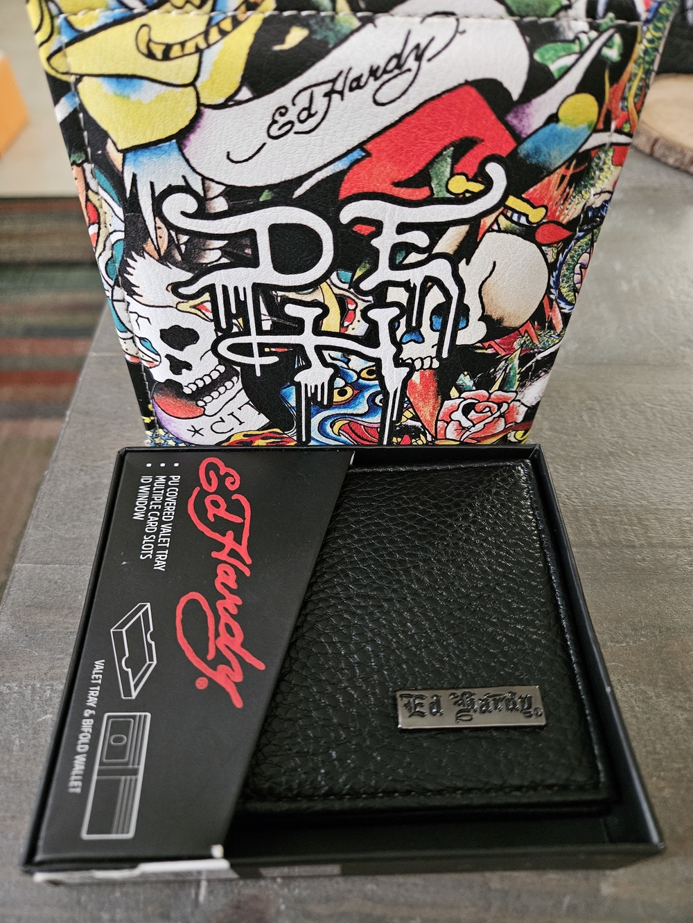 Ed Hardy Black Faux Leather Men's Wallet with Metal Logo Plaque And Gift Box